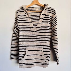 Roxy Women Mellie Hooded Long Sleeve Pullover Poncho Beachy Sweater Beige Size S